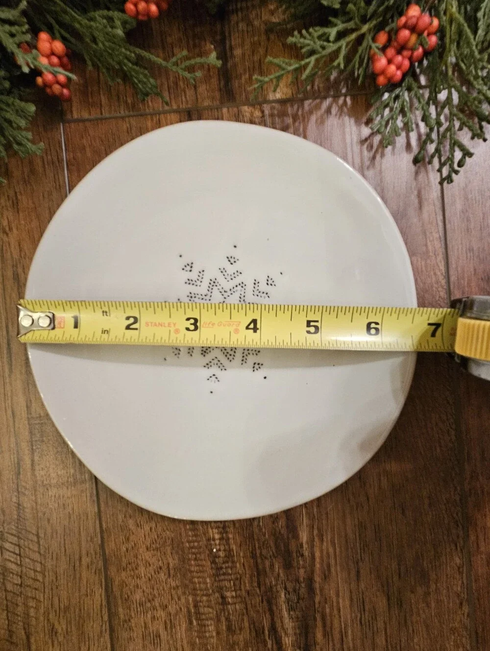 Hearth & Hand Off White Holiday Ceramic Plates - Set of 4